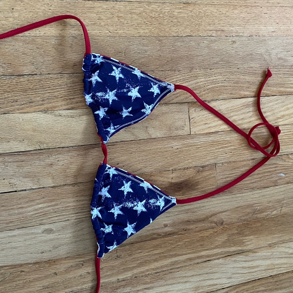 Reversible bikini top & stripe bottom
